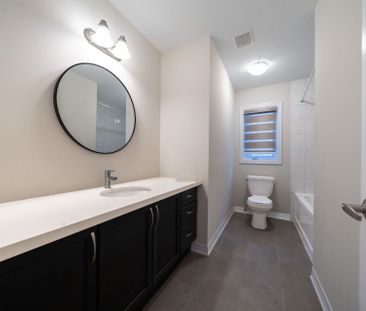 For Lease - 6 Northrop Avenue, Clarington, Ontario - Photo 5