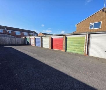 2 bedroom ground floor flat to rent - Photo 1