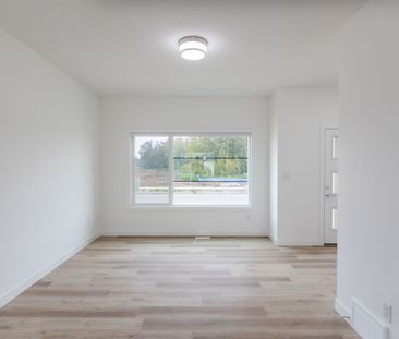 Jade Townhouses - Photo 5