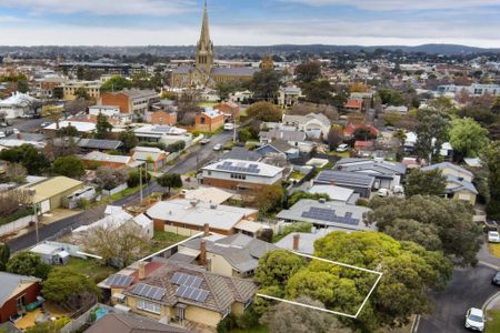 1 Atkinson Street, Bendigo - Photo 2