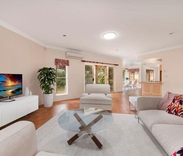 29 Gretna Street, Mansfield, QLD 4122 - Photo 2