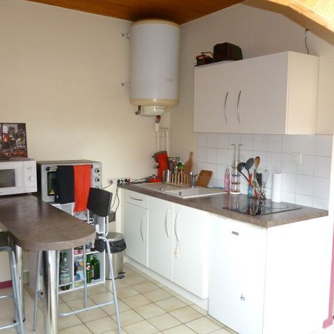 Location Appartement 1 pièce 15m² CLERMONT FERRAND 63000 - Photo 1