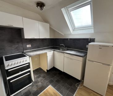 1 bed flat to rent in Florence Road, Bournemouth, BH5 - Photo 2