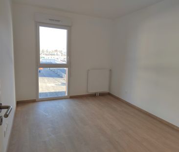 Location Appartement 3 Pièces 60 m² - Photo 2