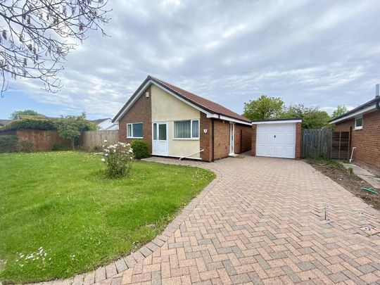 2 bedroom detached bungalow to rent - Photo 1