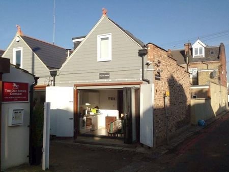 1 bedroom terraced house to rent - Photo 2