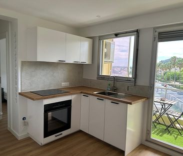 Location Appartement 2 pièces 44m² - Photo 2