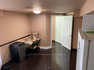 For Lease - 19 Skyridge Road, Toronto, Ontario - Photo 3