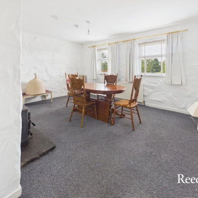 112 Crawfordsburn Road, Newtownards, BT23 4UJ - Photo 1