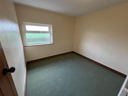 5 bedroom detached house to rent - Photo 4