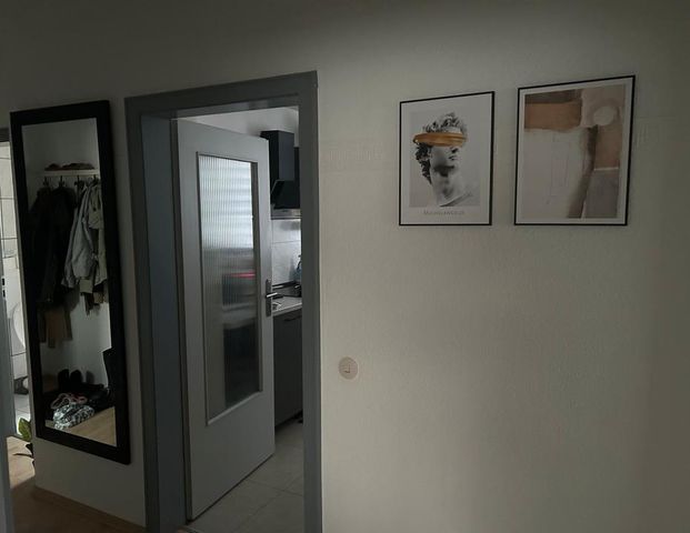 Wohnung - 3 Zimmer - 75m2 - Kellerraum - Abstellplatz - Balkon - Foto 1