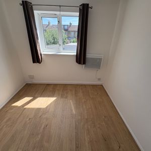 Copthorne Mews, Hayes - Photo 2