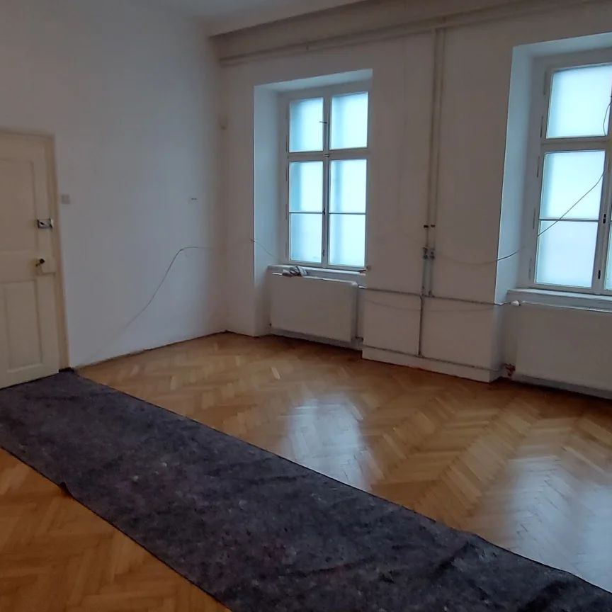 GROSSZÜGIGE MIETWOHNUNG IN HERZOGENBURG!EBENERDIG! - Foto 1