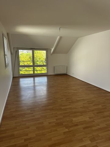 Location Appartement 2 pièces 56m² VAUX LE PENIL 77000 - Photo 5
