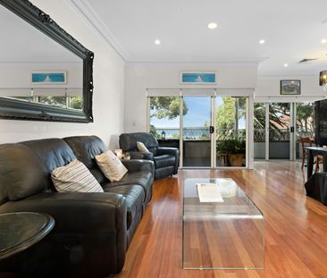 Brilliant Beachside Apartment - Photo 1