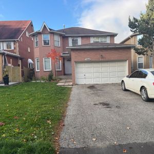 For Lease - 5364 Champlain Trail, Mississauga, Ontario - Photo 3