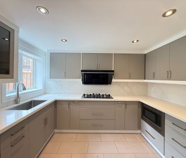 For Lease - 256 Boake Trail, Richmond Hill, Ontario - Photo 5