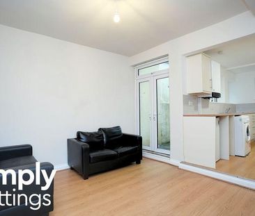 4 bedroom house to rent - Photo 1