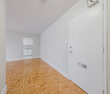 For Lease - 105 Rowena Drive Unit# 107, Toronto, Ontario - Photo 3