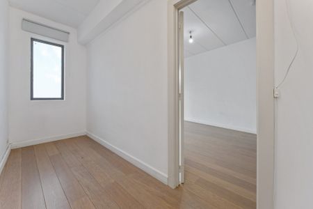 Gelijkvloers appartement met 1 à 2 slaapkamers, tuintje en garagebox - Photo 3