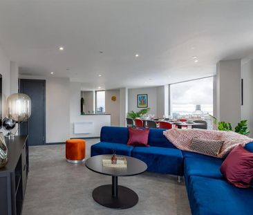 1 bedroom in a flat share to rent - Photo 1