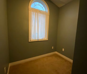 For Lease - 1104 Foxhunt Road, London North, Ontario - Photo 5