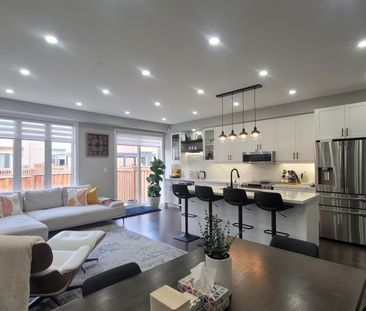 For Lease - 1319 Chee Chee Landing, Milton, Ontario - Photo 5