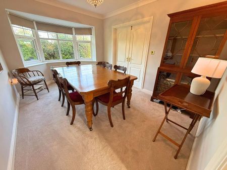 4 bedroom detached house to rent - Photo 4