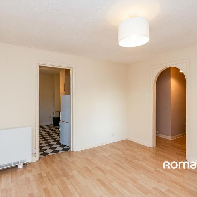 1 bedroom flat to rent - Photo 1