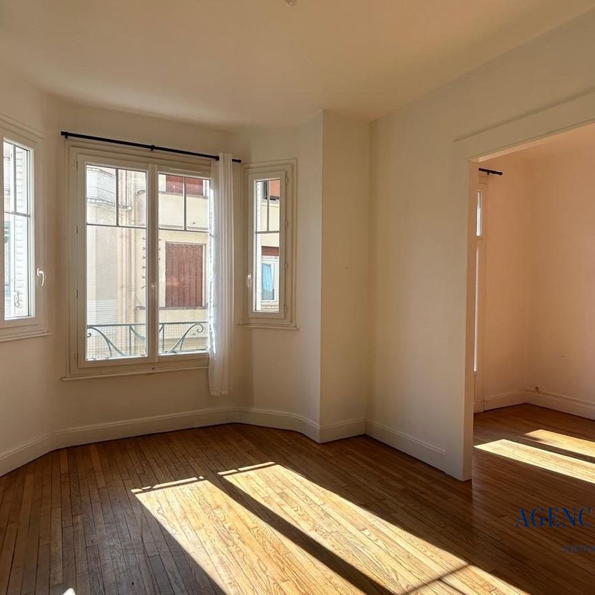Location Appartement 4 pièces 79m² VICHY 03200 - Photo 1