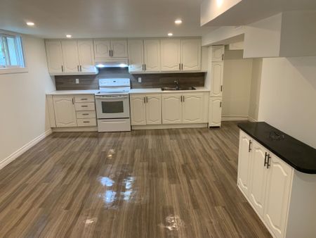 For Lease - 39 Otonabee Avenue Unit# Basement, Toronto, Ontario - Photo 4