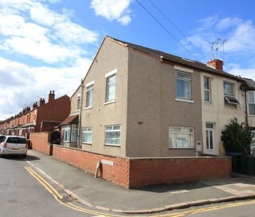 6 bedroom end of terrace house to rent - Photo 3