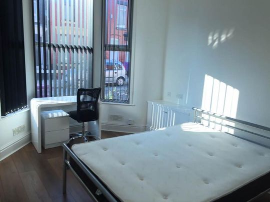 4 bedroom house share to rent - Photo 1