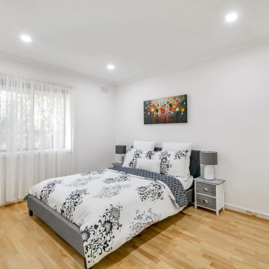 Spacious & Convenient Living in Prime Glenunga Location - Photo 1