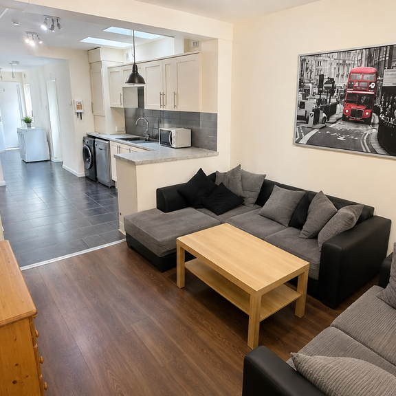 1 bedroom in a house share to rent - Photo 1