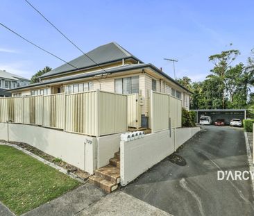 Private Courtyard and Close to EVERYTHING!! - Photo 1