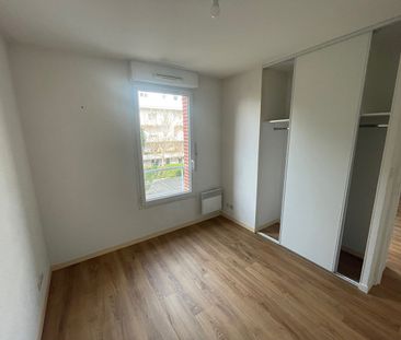 Location Appartement 2 pièces 45m² - Photo 3