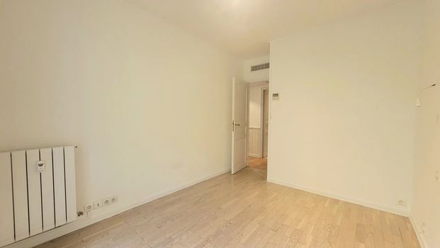 Location Appartement 3 pièces 68m² CANNES 06400 - Photo 1