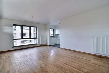 Appartement te huur - Foto 2