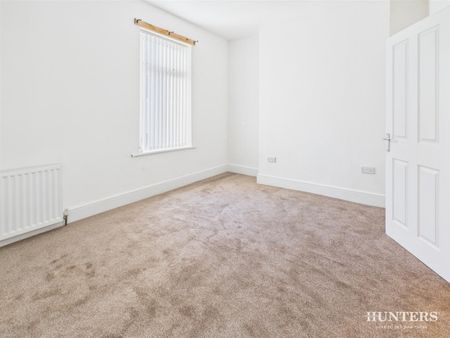 2 bedroom House To Let - Photo 3