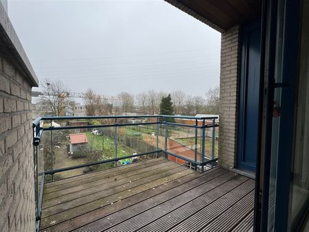 Appartement met terras in centrum Sint-Niklaas - Foto 3