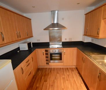2 bedroom apartment to rent - Photo 4
