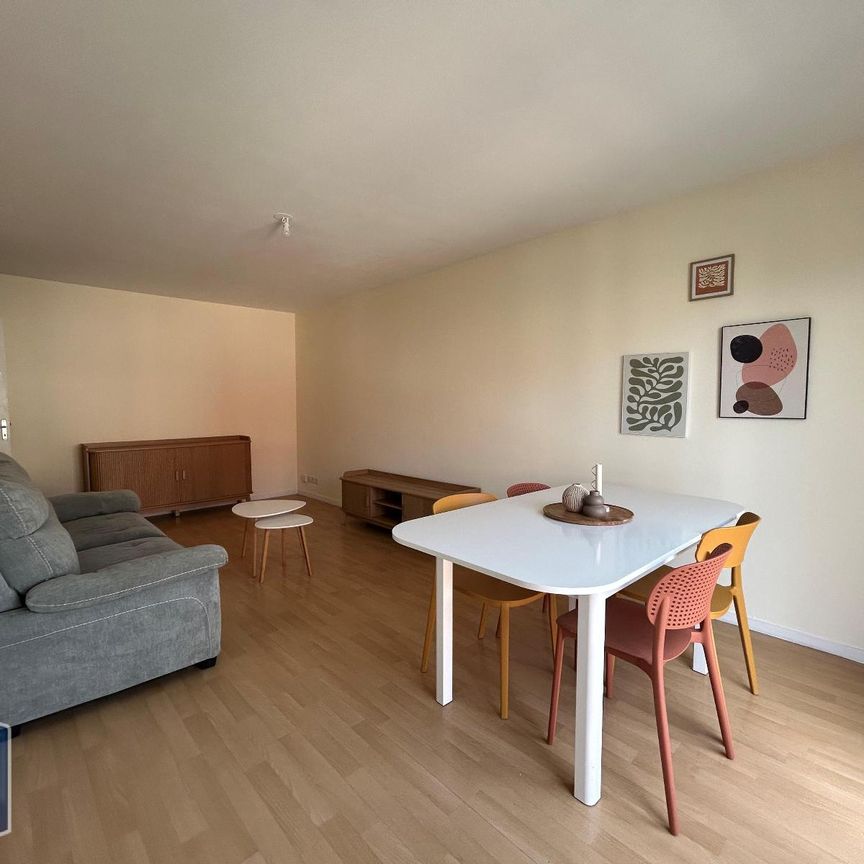 Location Appartement 2 pièces 47m² CHATEAUROUX 36000 - Photo 1