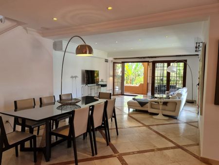 Alquiler Villa en Cancelada, Estepona - Foto 3