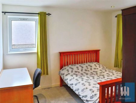 Lynton Avenue, Springwood, Huddersfield, HD1 - Photo 3