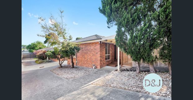 Great Location - Photo 1