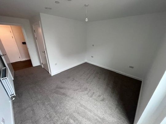 3 Bed Flat, Stanley Wharf, L5 - Photo 1