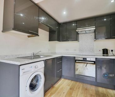 4 bedroom maisonette to rent - Photo 5