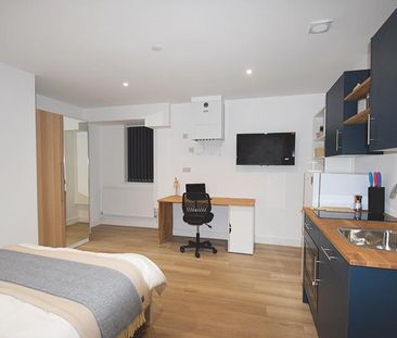 Studio to rent - Photo 2