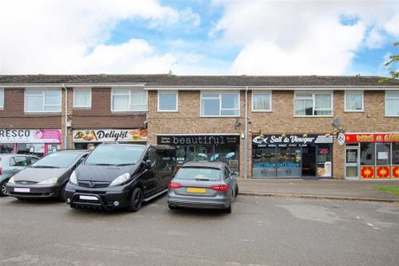 2 bedroom maisonette to rent - Photo 4